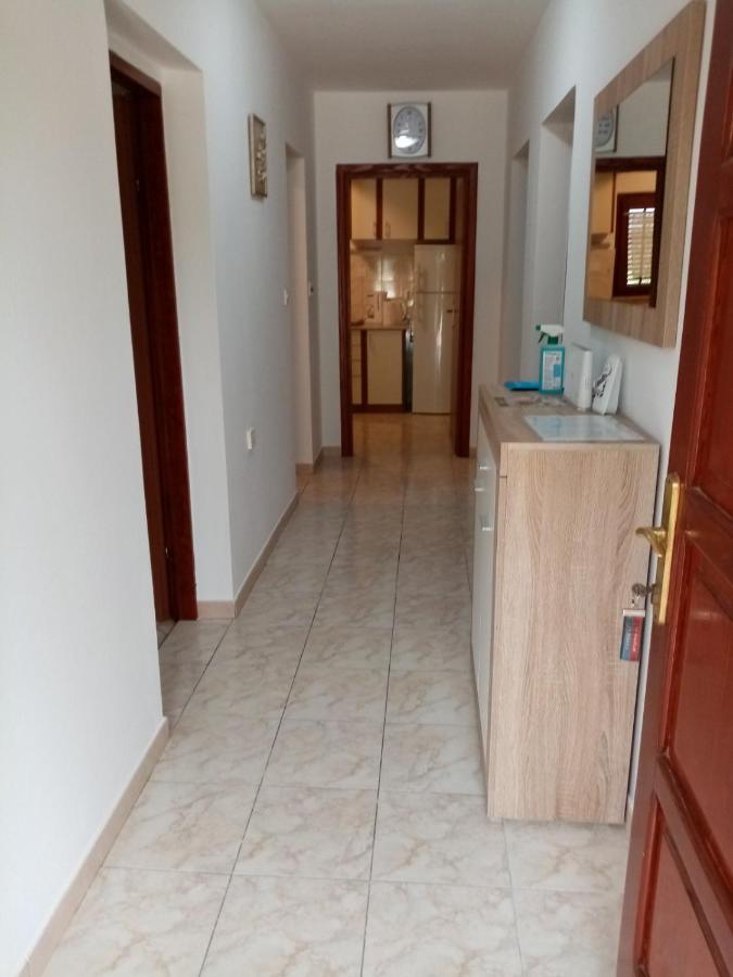 Park Apartman Pridraga Kültér fotó