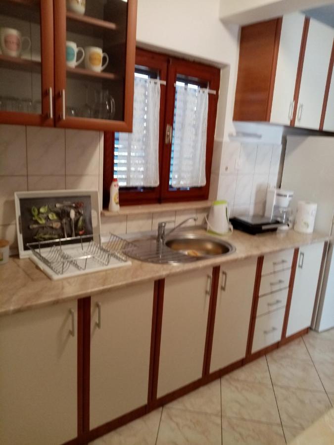 Park Apartman Pridraga Kültér fotó