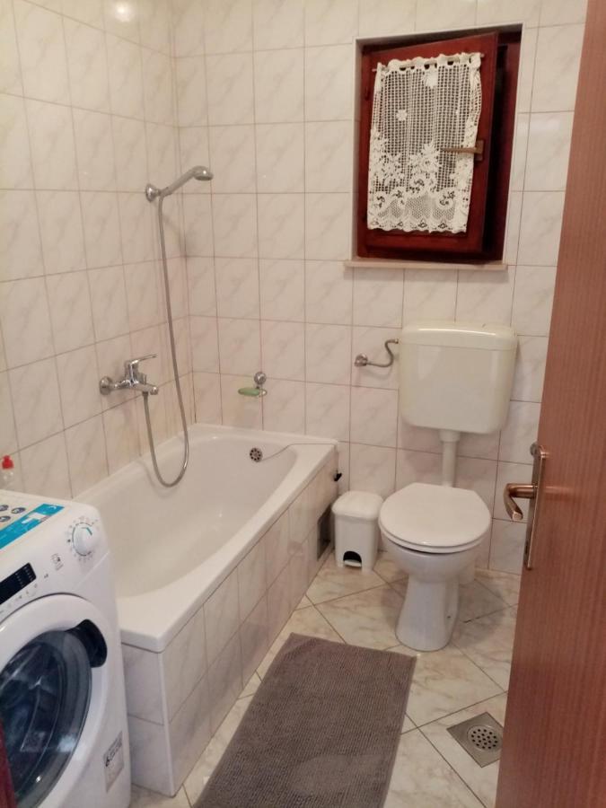 Park Apartman Pridraga Kültér fotó